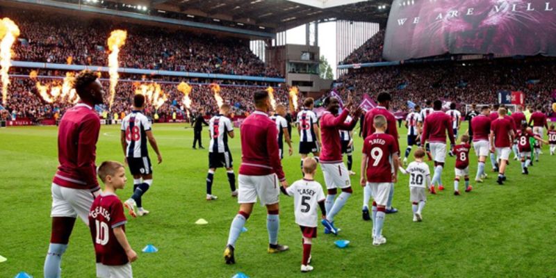 Aston Villa trong kỷ nguyên Premier League